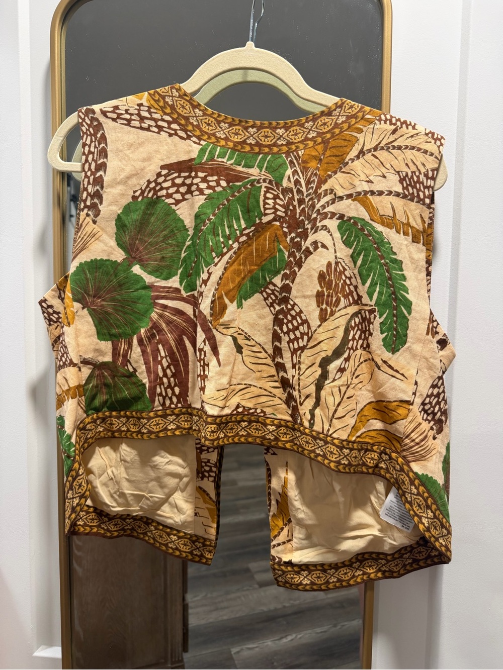 Never Worn Farm Rio Sand Foliage Sketch Blouse